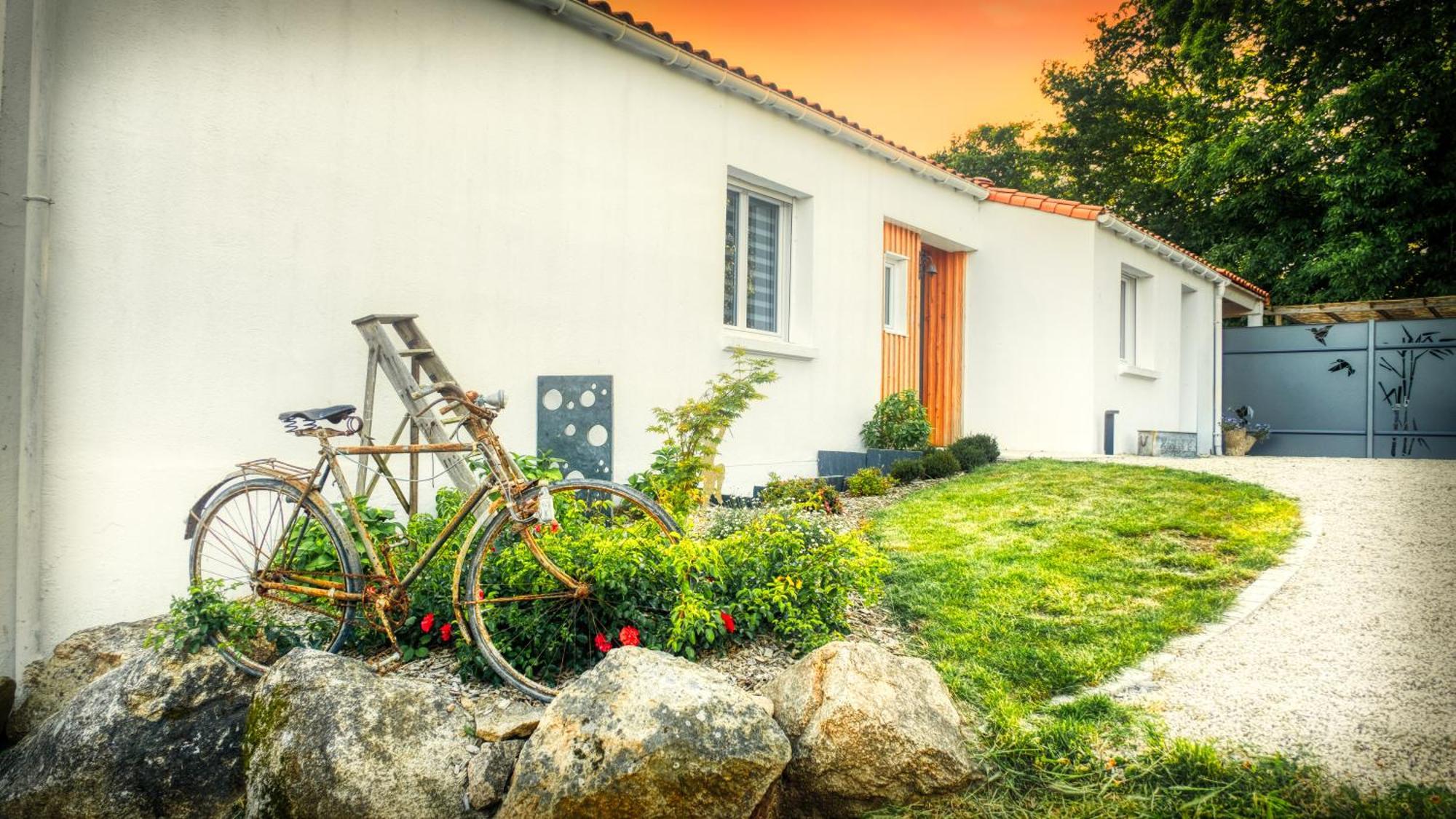 Villa Domaine Du Souvenir Saint-Paul-en-Pareds Exterior foto
